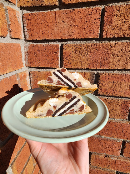 Stuffed Cookie Box